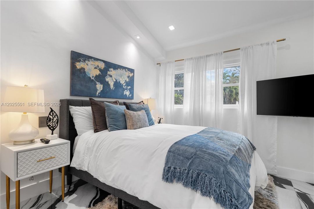 En Renta: $14,900 (3 camas, 3 baños, 3242 Pies cuadrados)