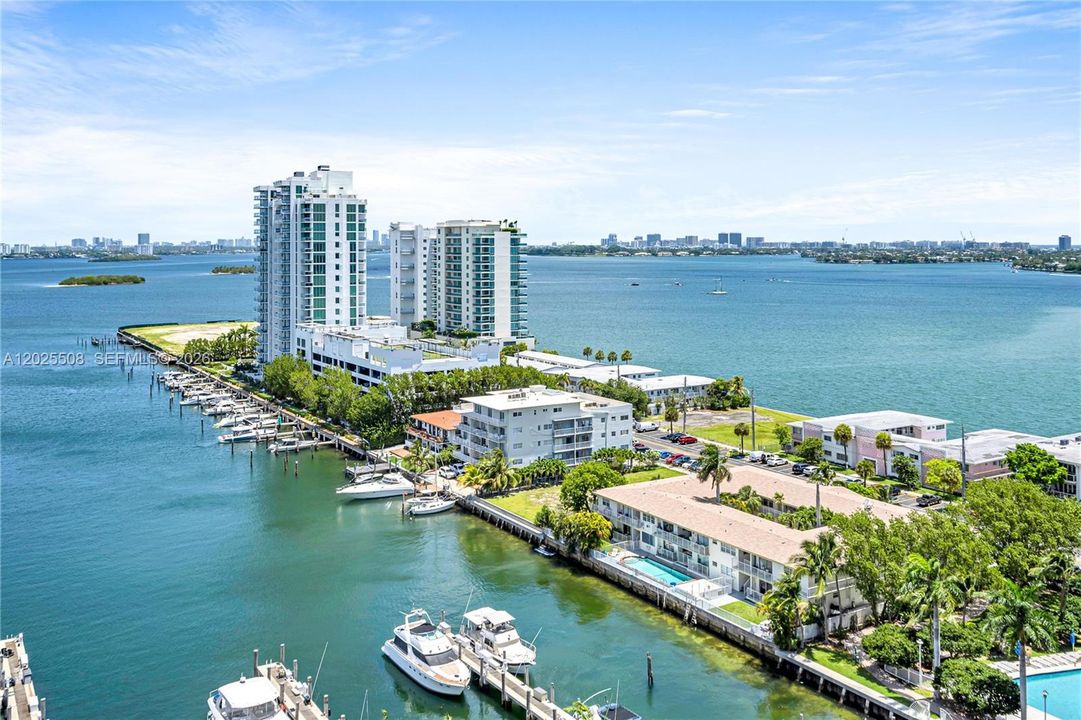 For Rent: $4,500 (2 beds, 2 baths, 1223 Square Feet)