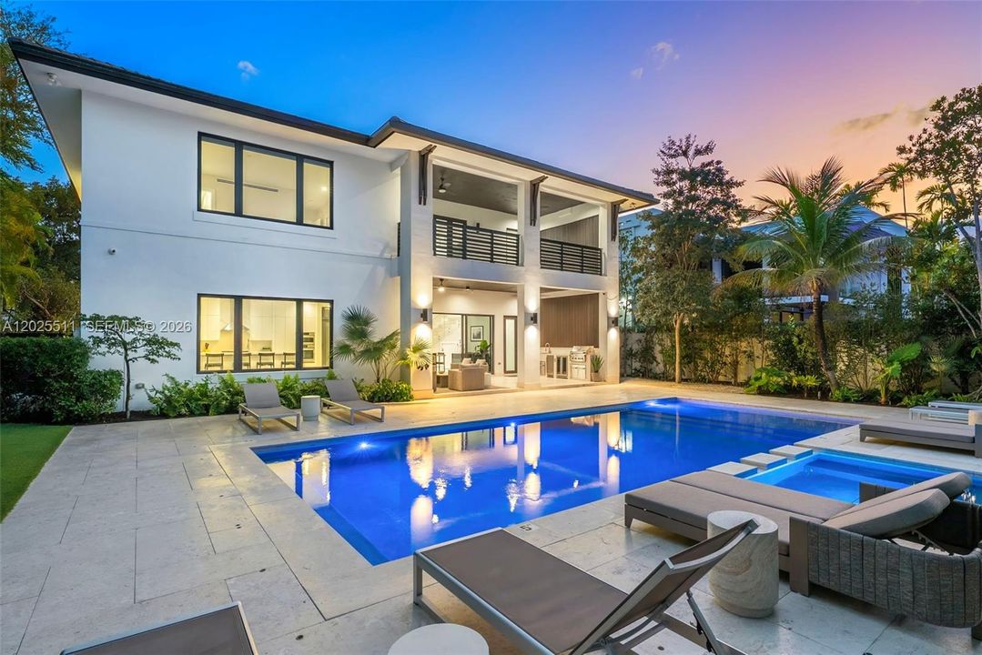 For Sale: $3,950,000 (5 beds, 5 baths, 3848 Square Feet)
