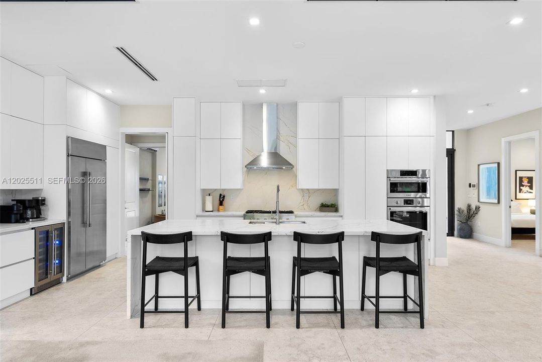 For Sale: $3,950,000 (5 beds, 5 baths, 3848 Square Feet)
