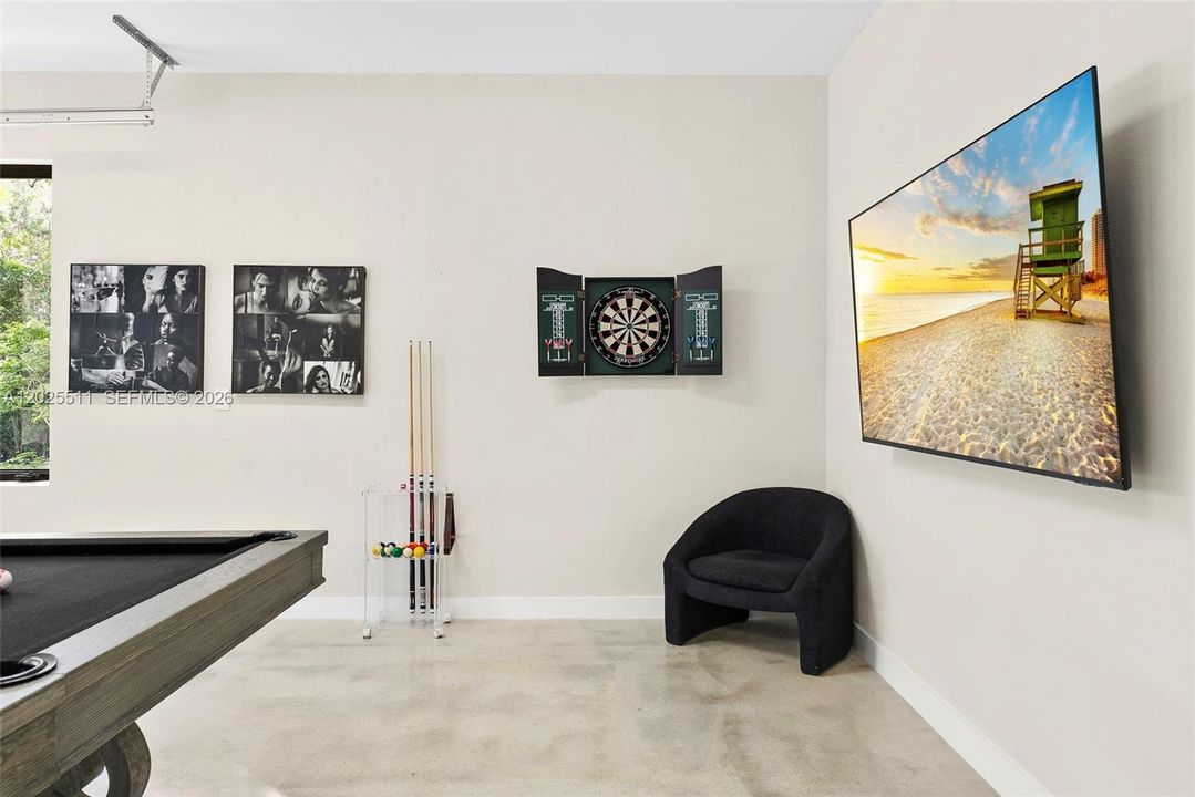For Sale: $3,950,000 (5 beds, 5 baths, 3848 Square Feet)