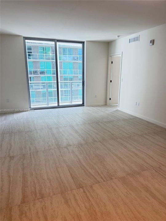 В аренду: $8,000 (2 спален, 2 ванн, 0 Квадратных фут)
