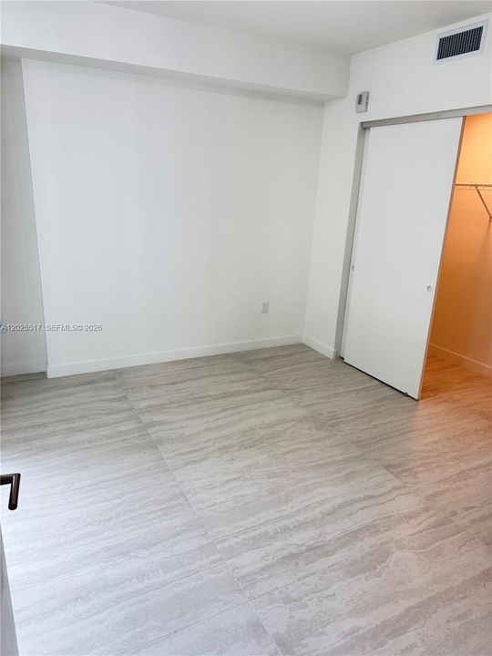 В аренду: $8,000 (2 спален, 2 ванн, 0 Квадратных фут)