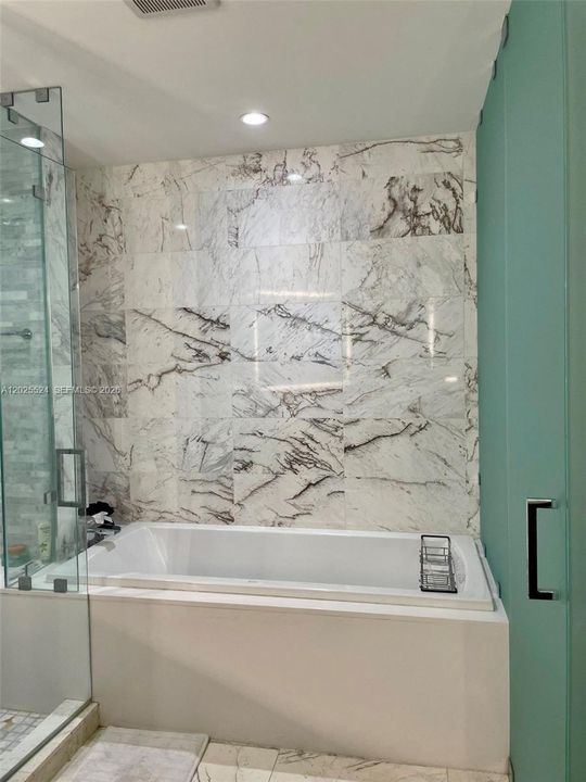 For Sale: $899,000 (2 beds, 3 baths, 1498 Square Feet)