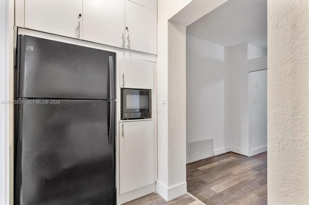 В аренду: $4,500 (3 спален, 2 ванн, 1496 Квадратных фут)