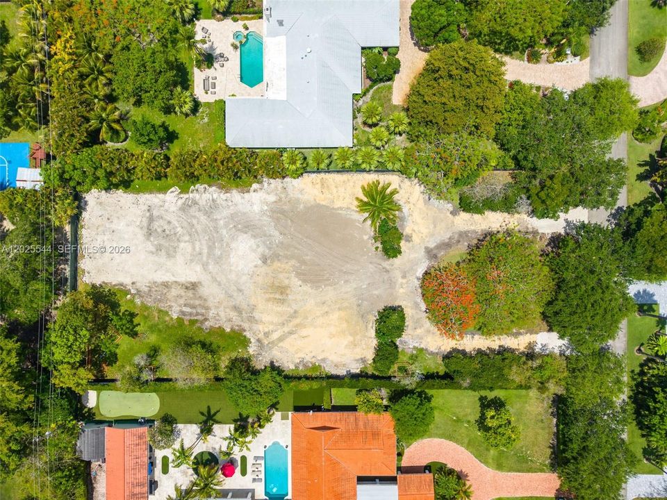 Recently Sold: $3,495,000 (0.93 acres)