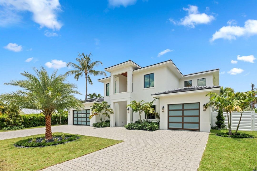 1160 Emerald Lane - 6.jpg-SMALL