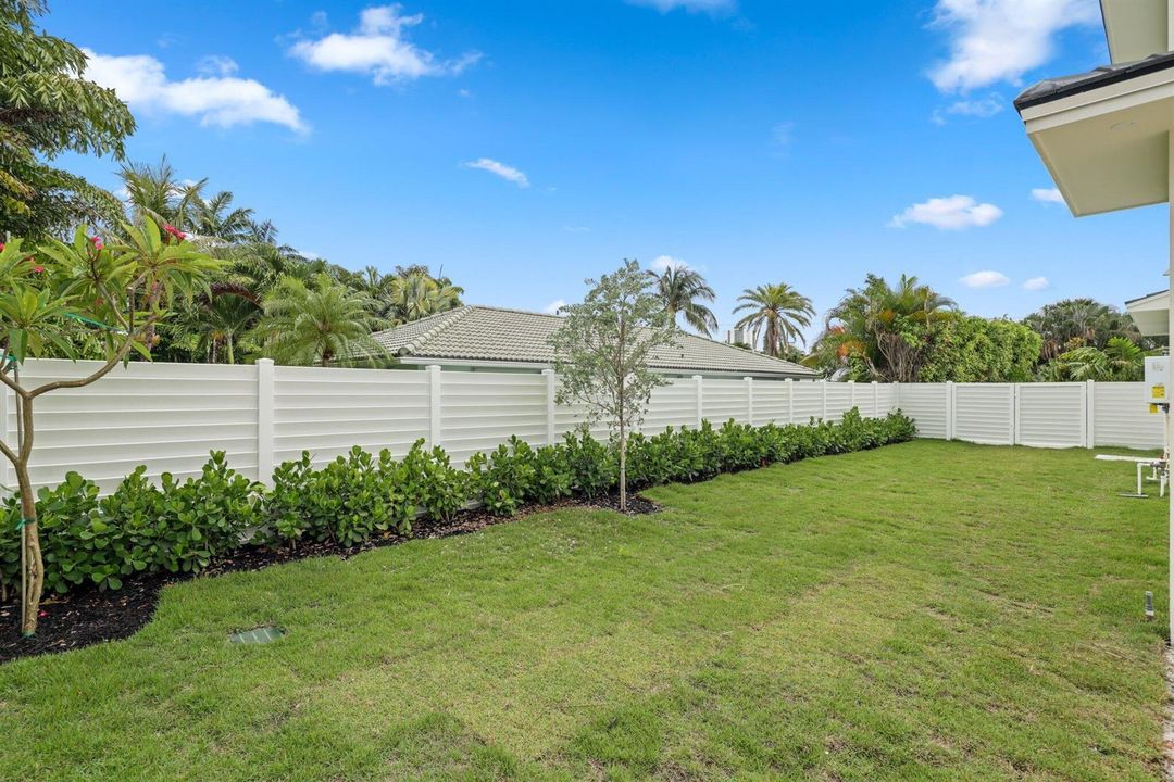 1160 Emerald Lane - 51.jpg-SMALL
