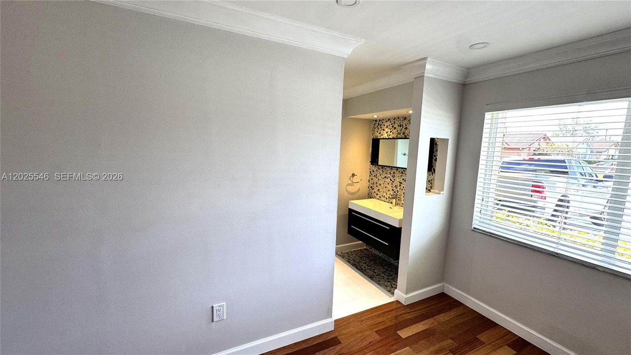 En Venta: $675,000 (3 camas, 2 baños, 0 Pies cuadrados)