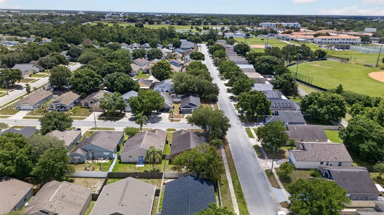 Active With Contract: $389,999 (4 beds, 2 baths, 1378 Square Feet)