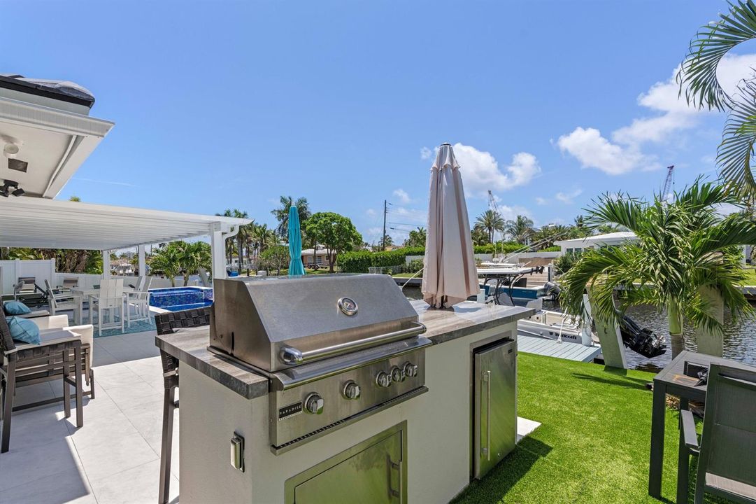 Outside Griller