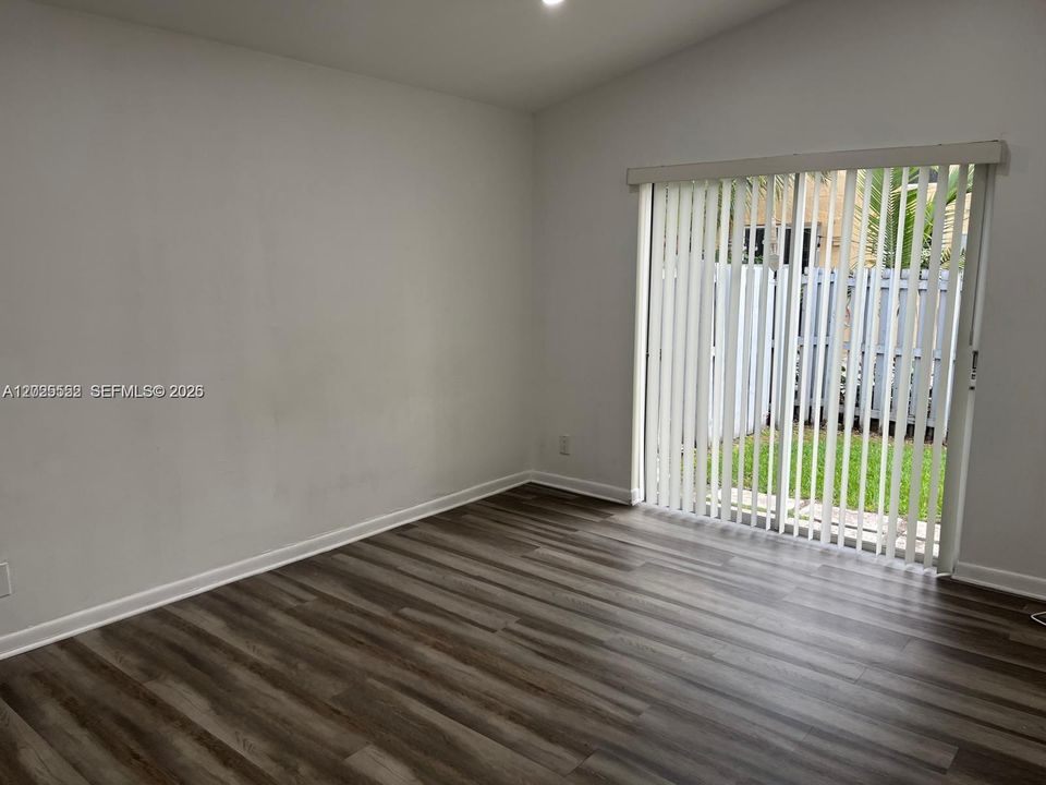En Renta: $3,000 (3 camas, 2 baños, 974 Pies cuadrados)