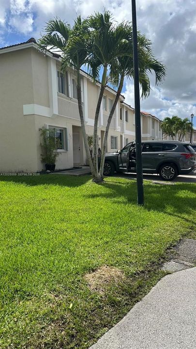 En Venta: $450,999 (3 camas, 2 baños, 1462 Pies cuadrados)