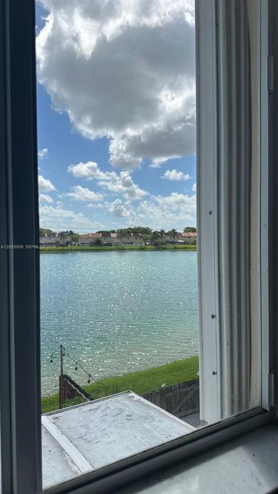 En Venta: $450,999 (3 camas, 2 baños, 1462 Pies cuadrados)