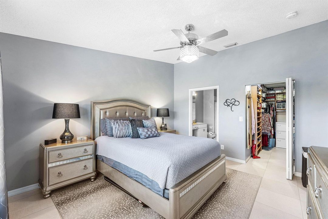 022-9463SwanseaLane-WestPalmBeach-FL-334