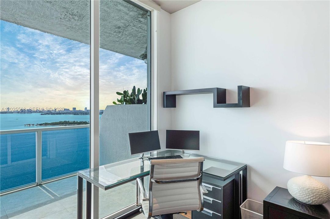 For Rent: $4,500 (2 beds, 2 baths, 1234 Square Feet)