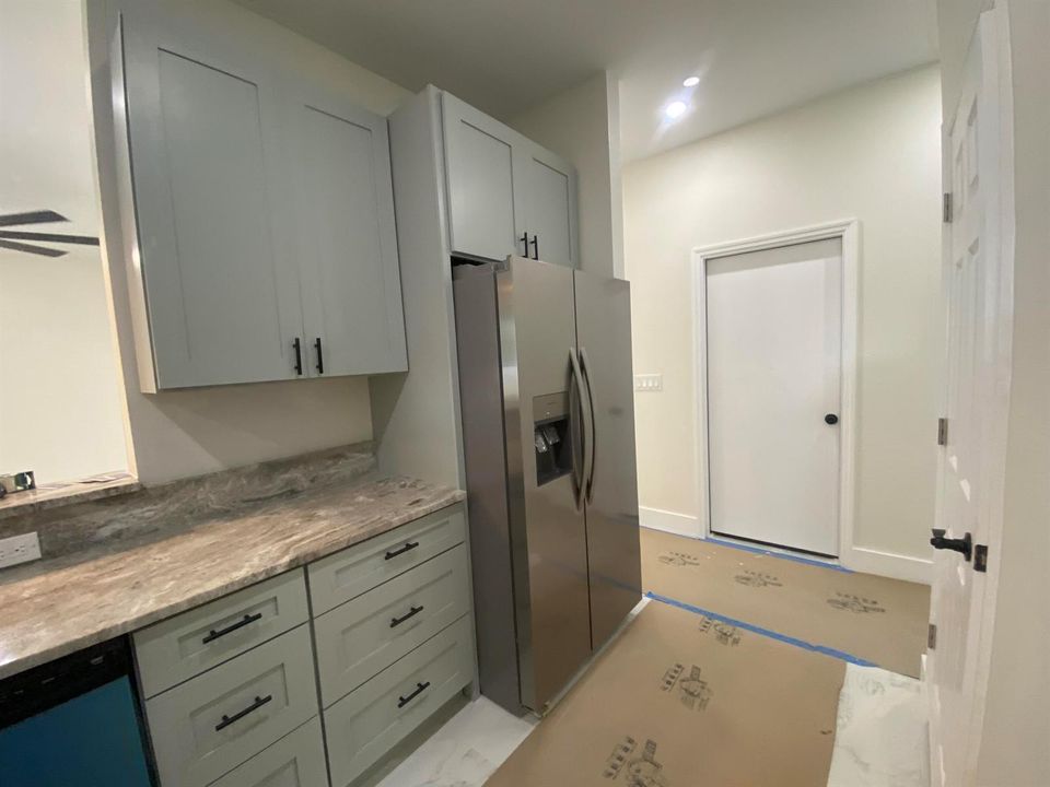 stainless appliances