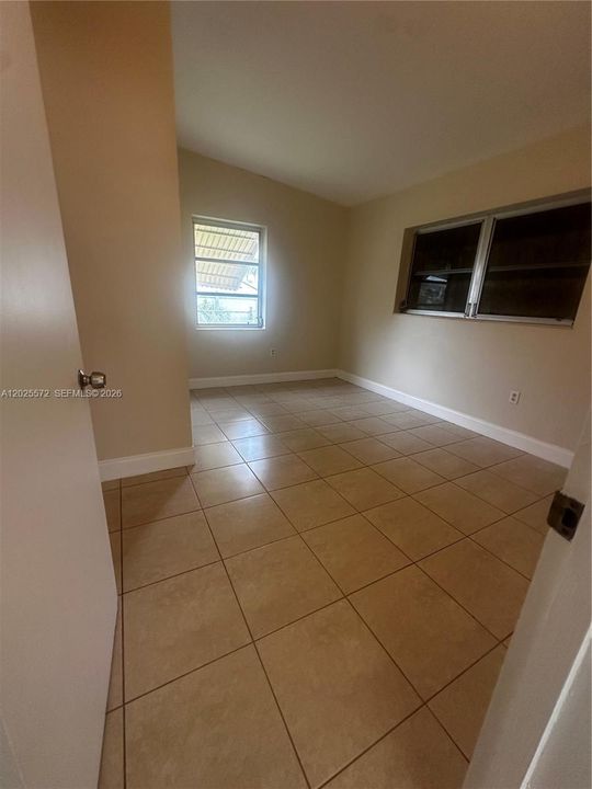 В аренду: $2,500 (3 спален, 2 ванн, 1032 Квадратных фут)