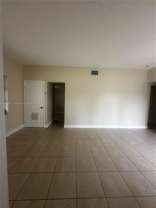 В аренду: $2,500 (3 спален, 2 ванн, 1032 Квадратных фут)