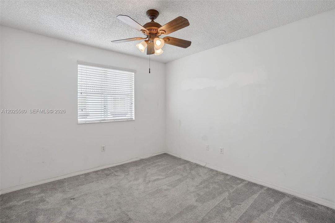 For Rent: $2,700 (4 beds, 2 baths, 1846 Square Feet)