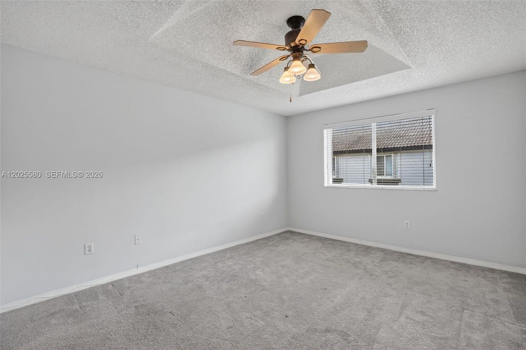 For Rent: $2,700 (4 beds, 2 baths, 1846 Square Feet)