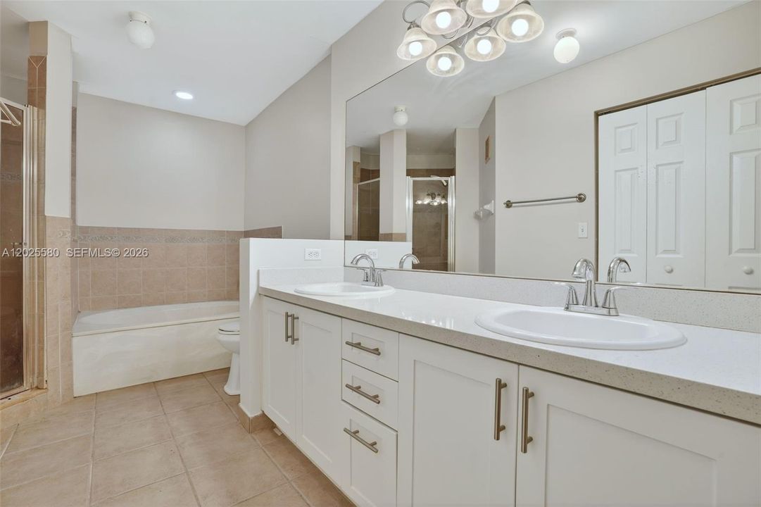 For Rent: $2,700 (4 beds, 2 baths, 1846 Square Feet)