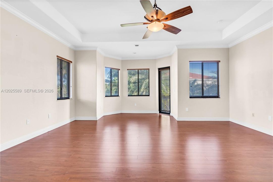MASTER BEDROOM