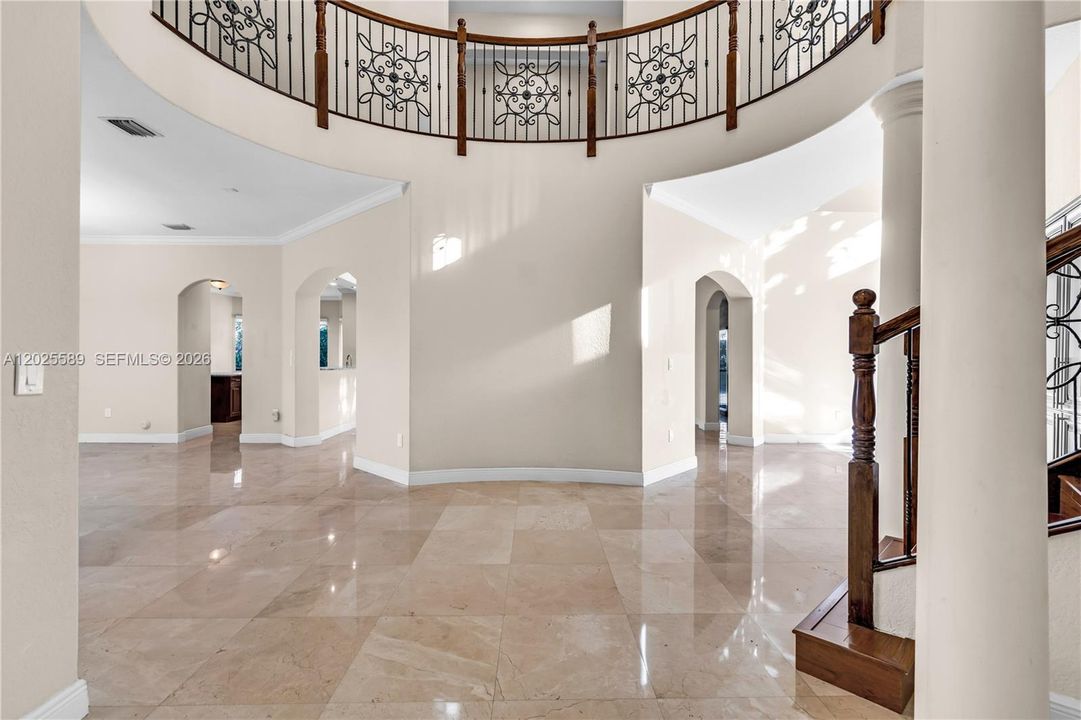 ENTRANCE FOYER