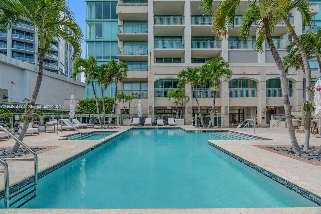 For Rent: $10,000 (2 beds, 2 baths, 1540 Square Feet)