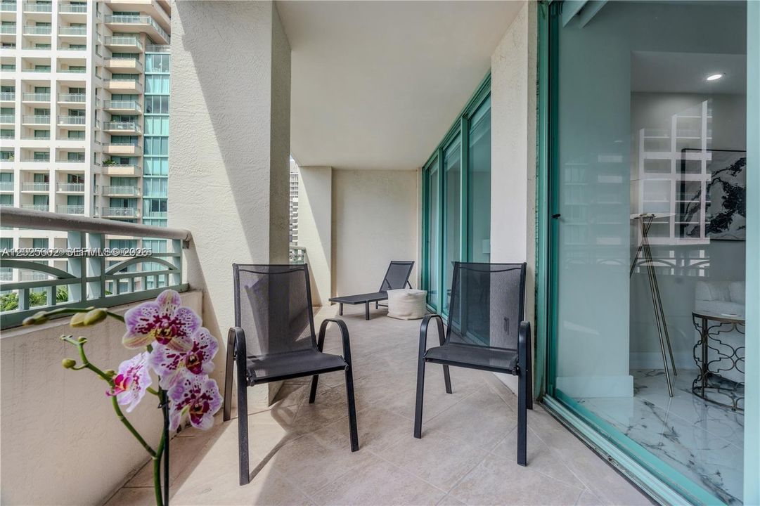 For Rent: $10,000 (2 beds, 2 baths, 1540 Square Feet)