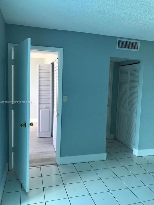 В аренду: $1,685 (1 спален, 1 ванн, 710 Квадратных фут)