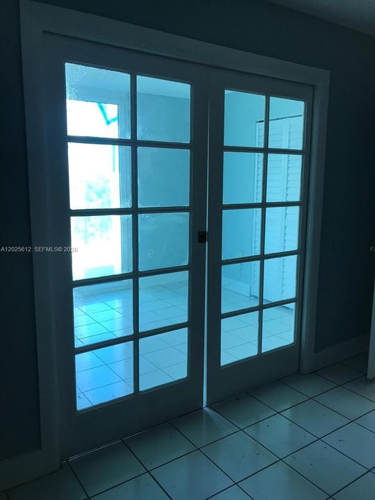 В аренду: $1,685 (1 спален, 1 ванн, 710 Квадратных фут)