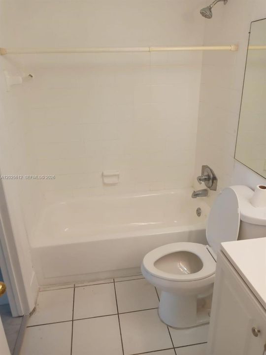 В аренду: $1,685 (1 спален, 1 ванн, 710 Квадратных фут)