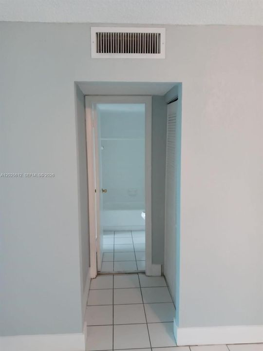 В аренду: $1,685 (1 спален, 1 ванн, 710 Квадратных фут)