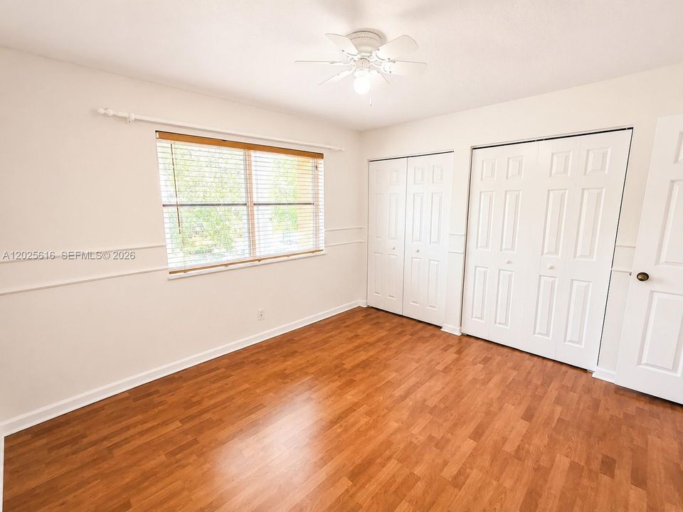 В аренду: $6,400 (6 спален, 4 ванн, 3071 Квадратных фут)