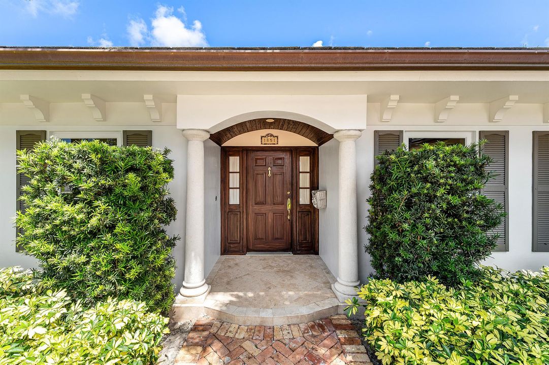 007-1851ThatchPalmDrive-BocaRaton-FL-334