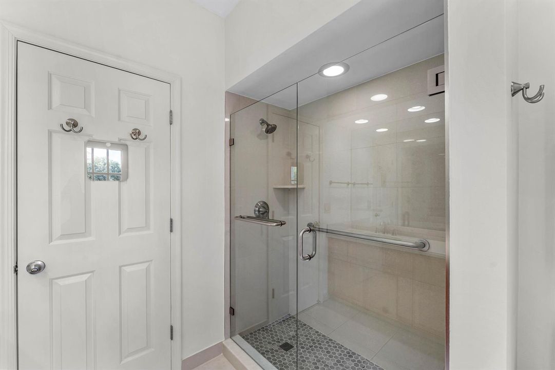 032-1851ThatchPalmDrive-BocaRaton-FL-334