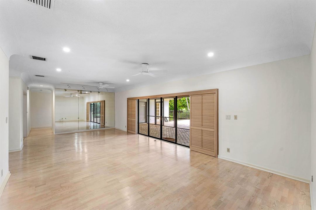 009-1851ThatchPalmDrive-BocaRaton-FL-334
