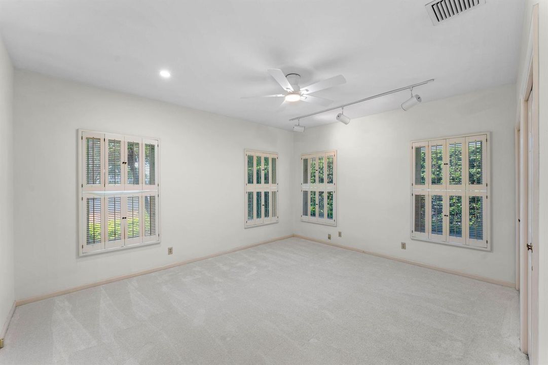 027-1851ThatchPalmDrive-BocaRaton-FL-334