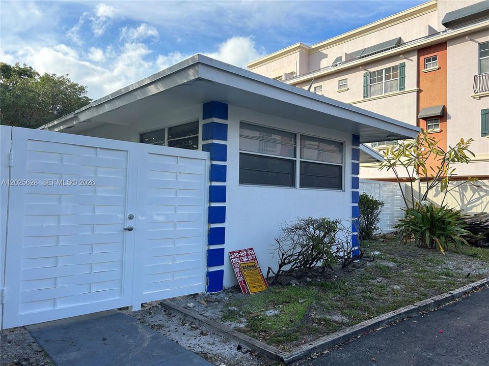 For Rent: $2,200 (2 beds, 1 baths, 0 Square Feet)
