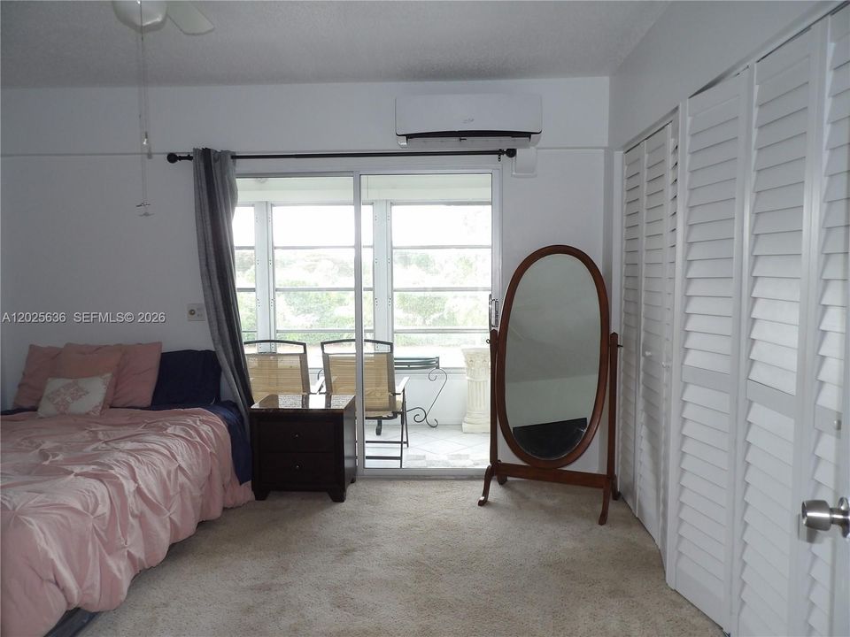 For Rent: $1,450 (1 beds, 1 baths, 600 Square Feet)