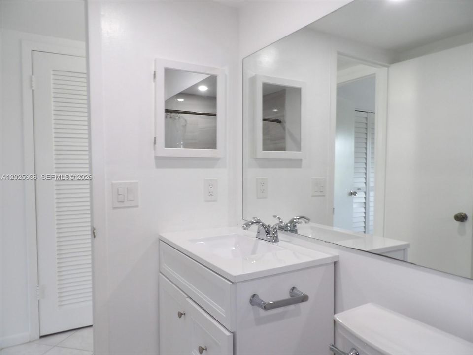 For Rent: $1,450 (1 beds, 1 baths, 600 Square Feet)