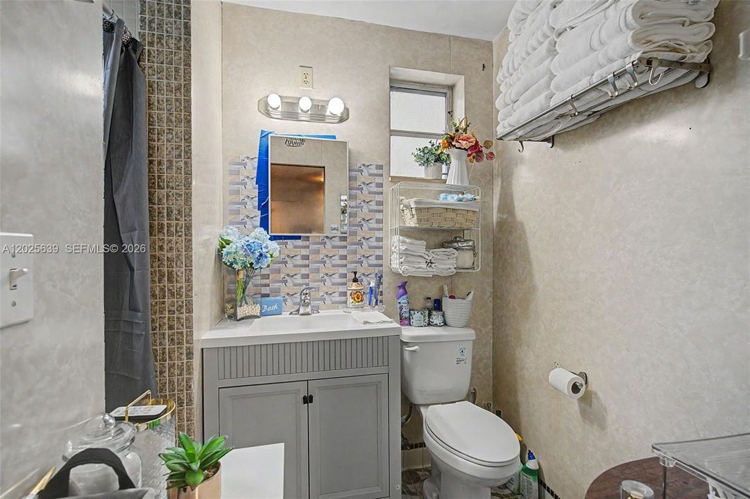 En Venta: $799,000 (0 camas, 0 baños, 2288 Pies cuadrados)