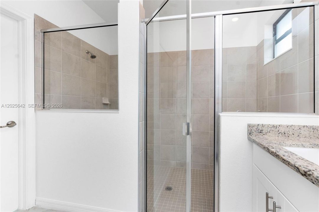 For Rent: $2,300 (3 beds, 2 baths, 0 Square Feet)