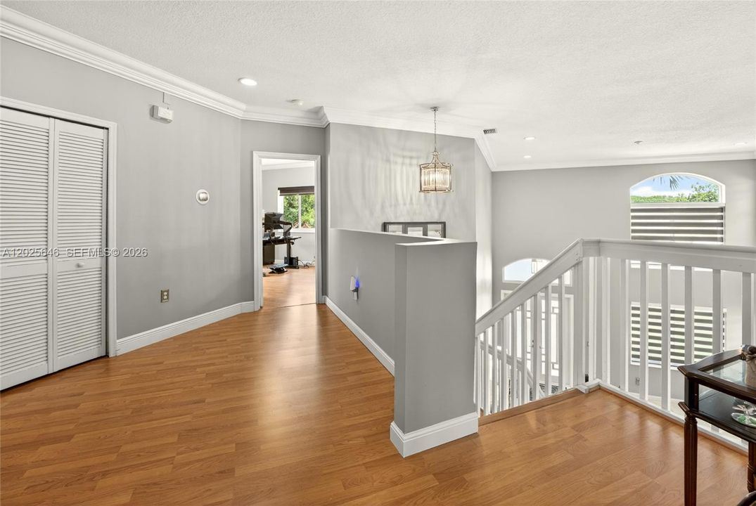 For Sale: $780,000 (4 beds, 3 baths, 2902 Square Feet)