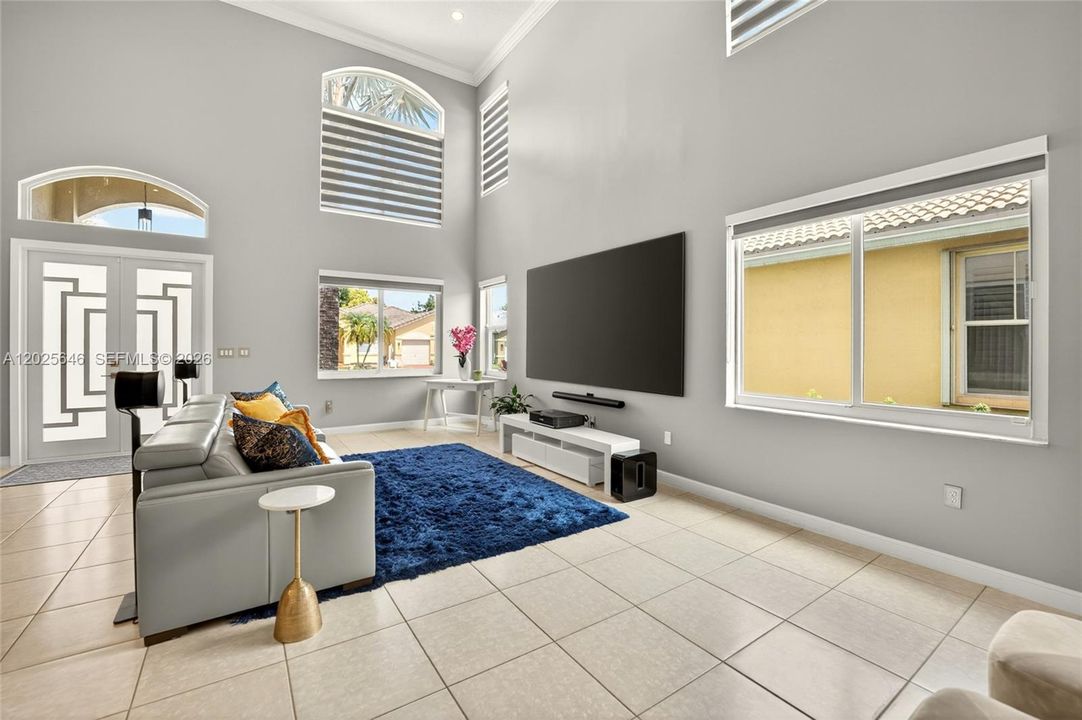 For Sale: $780,000 (4 beds, 3 baths, 2902 Square Feet)