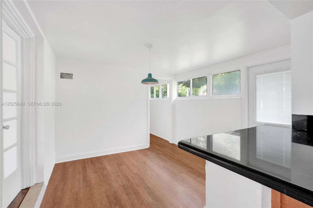 For Sale: $1,650,000 (4 beds, 2 baths, 1923 Square Feet)