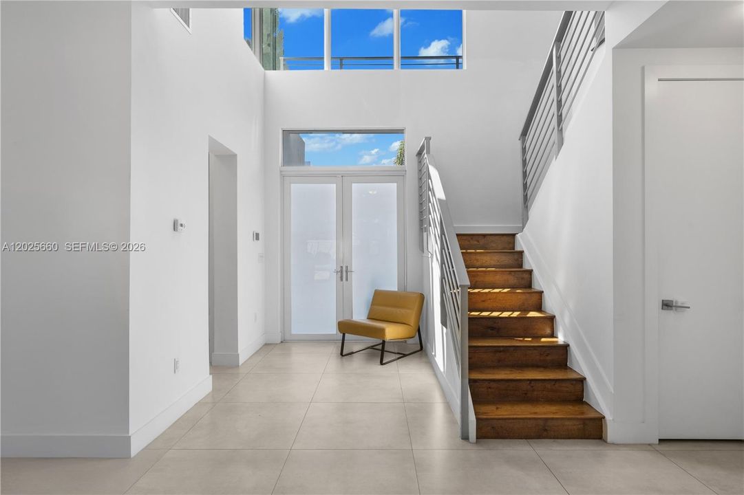 For Sale: $1,800,000 (4 beds, 4 baths, 3624 Square Feet)