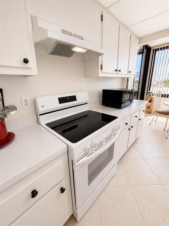 Kitchen 3