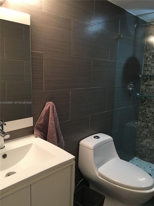 В аренду: $3,200 (3 спален, 2 ванн, 0 Квадратных фут)